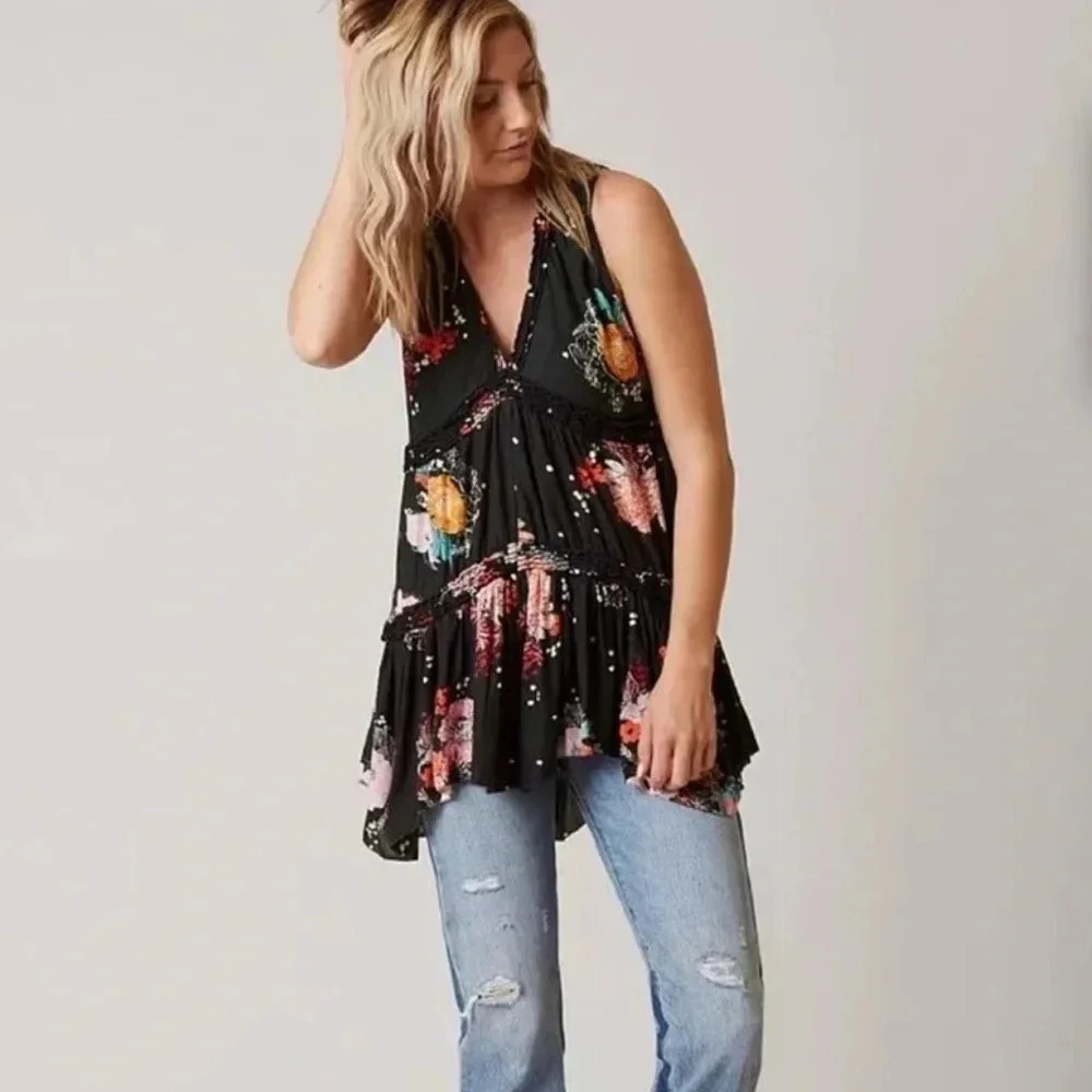 Free People Haze Floral V-Neck Tiered Tunic Top Size XS - Picture 9 of 9